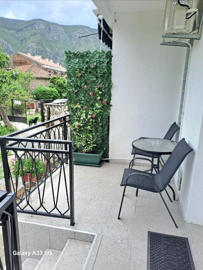 Apartment Marina 2 Kotor Exterior photo